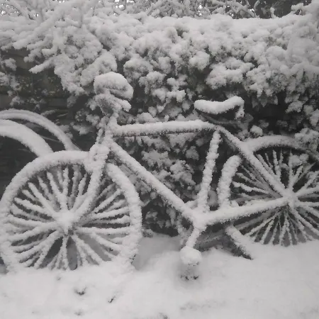 Casa-abadia De * Banaguas